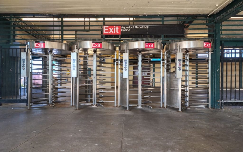 A turnstile that only goes one way