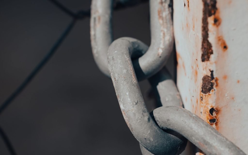 A broken chain link: the flow failed and took the save with it